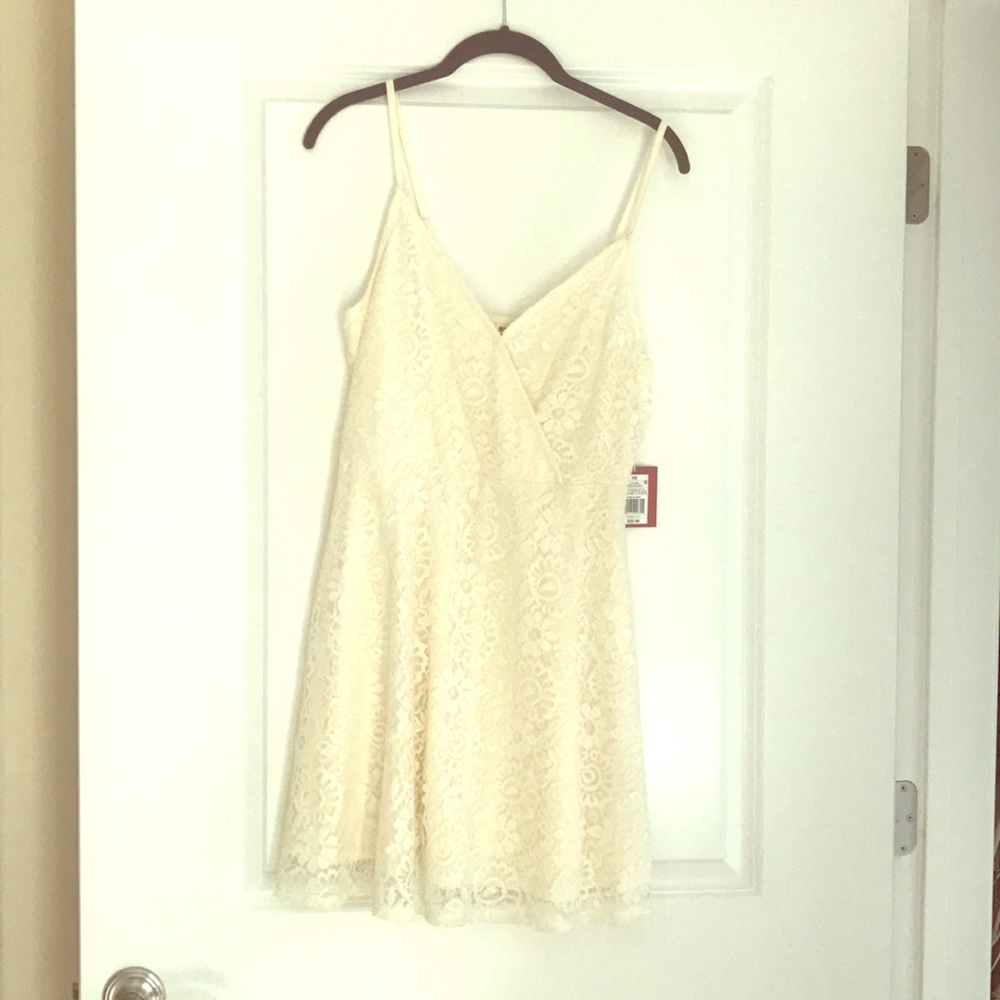 mossimo white/cream lace dress